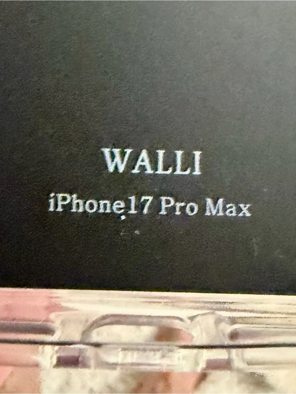 Walli Cases reposhing this